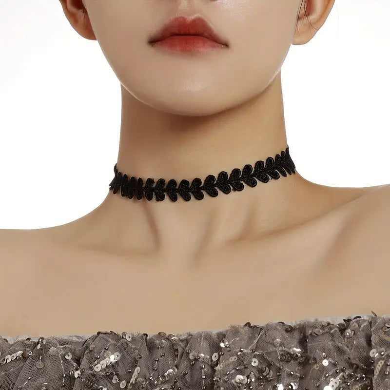 Elegant Gothic Necklace